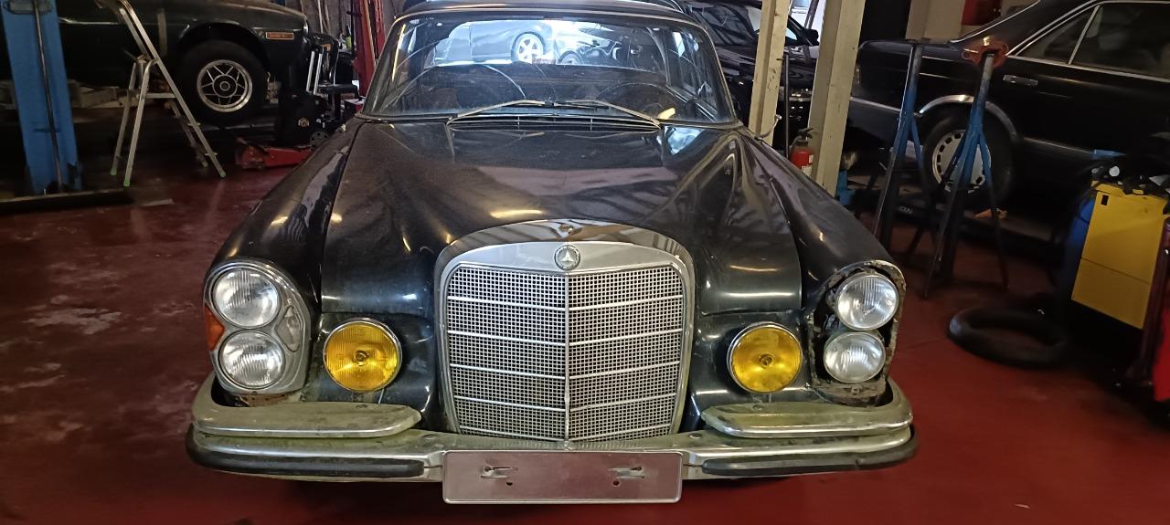 MERCEDES 250 SE W111 - 1966 LesAnciennes.com