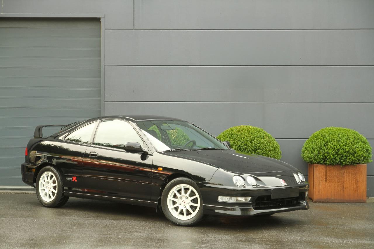 HONDA Integra Type R - 1998 LesAnciennes.com