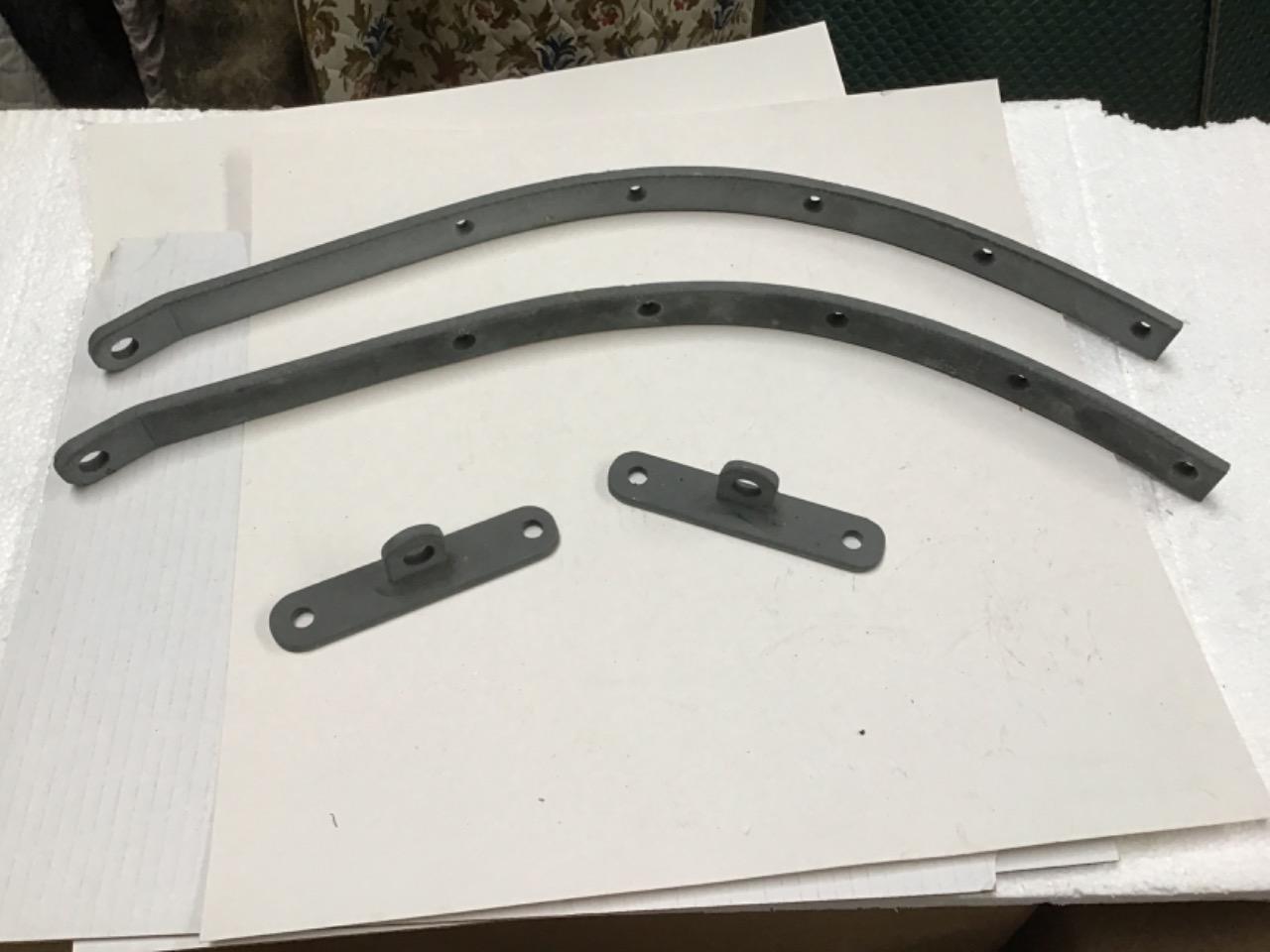 ARMATURE CAPOTE PEUGEOT 203 DECOUVRABLE LesAnciennes.com