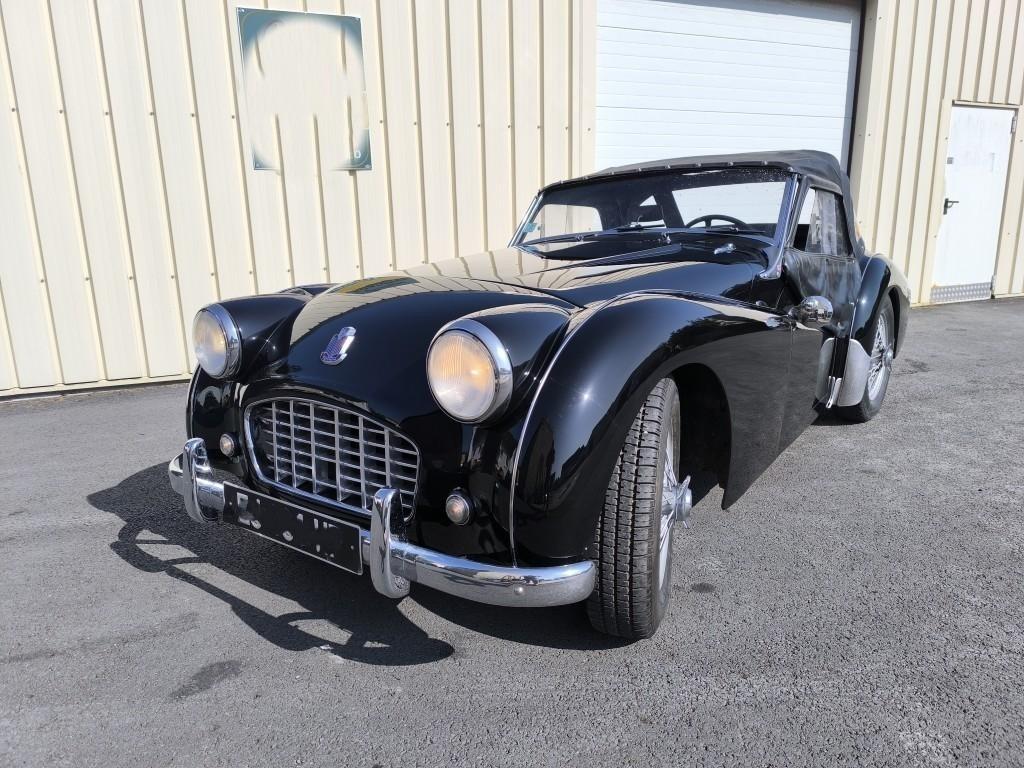 TRIUMPH TR3 CABRIOLET - 1956 LesAnciennes.com