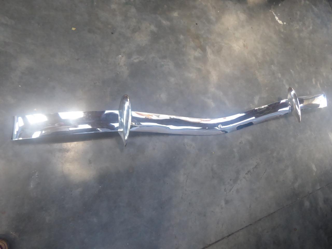 Pare choc CITROEN Traction 11 B LesAnciennes.com