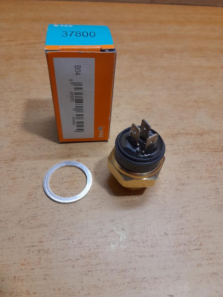 Thermocontact température ventilateur 205 505 GTI LesAnciennes.com