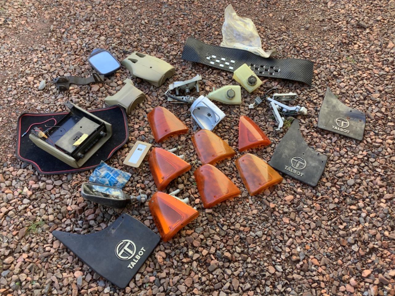 Lot de pièces TALBOT Solara LesAnciennes.com