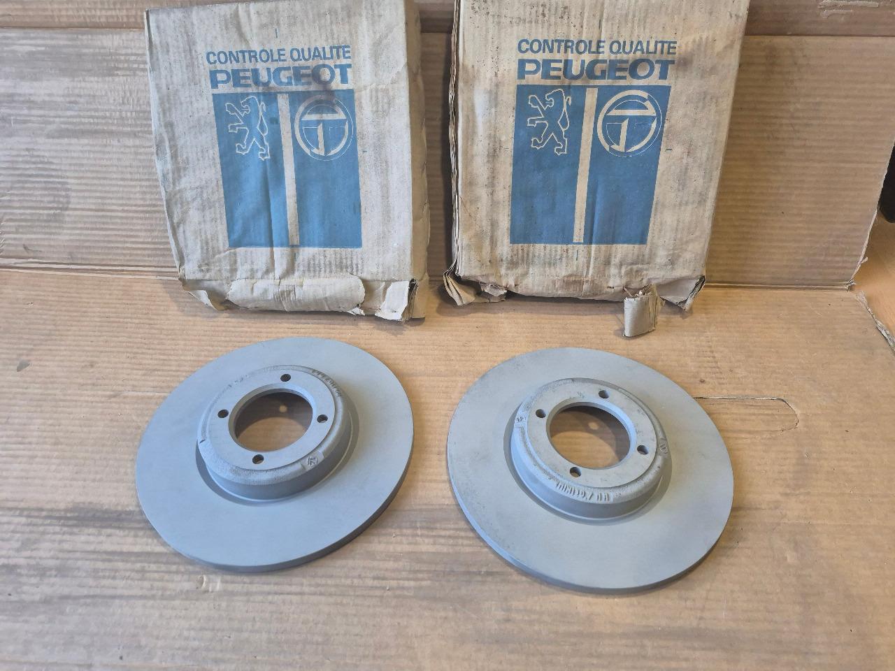 Disque de frein AV PEUGEOT 504 505 604 LesAnciennes.com