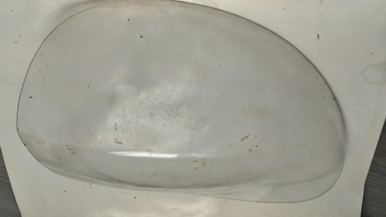 Bulle de phare ALPINE RENAULT GT4 LesAnciennes.com