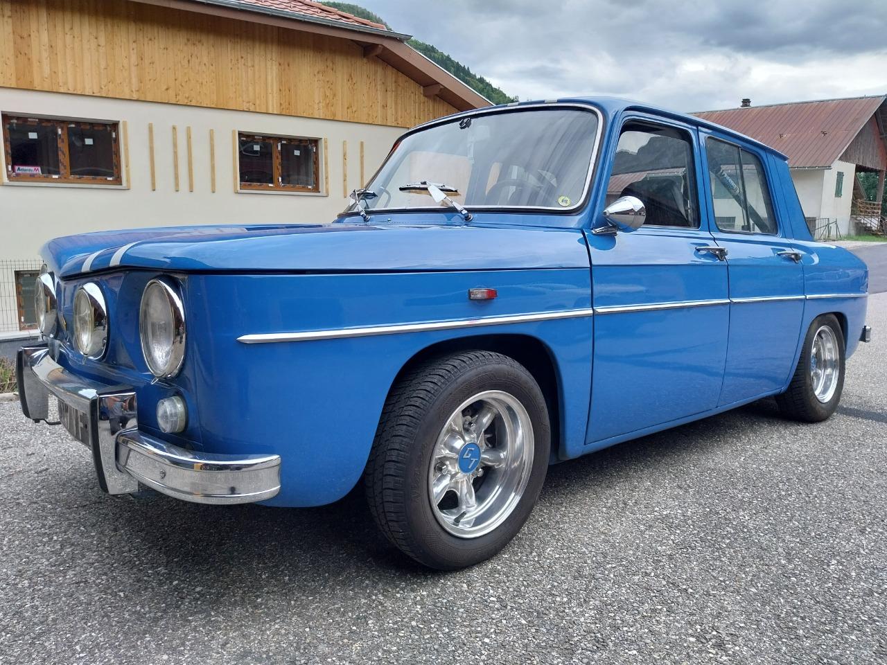 RENAULT 8 (R8) R 1135 - 1967 LesAnciennes.com