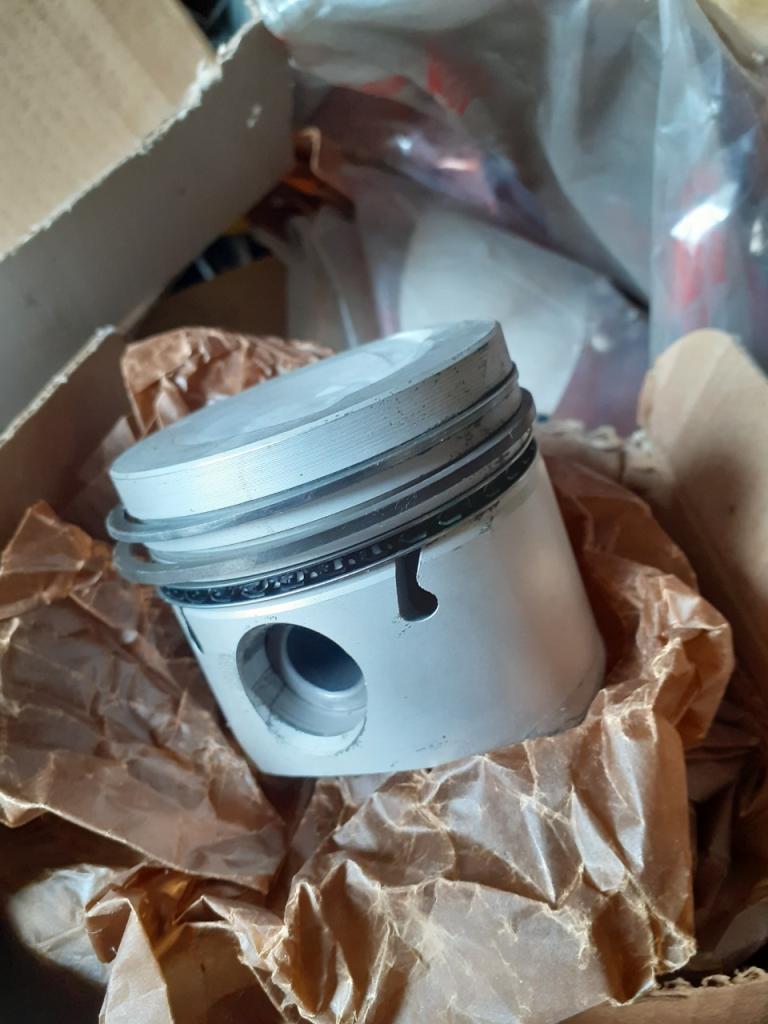 Pistons SIMCA 1100 LesAnciennes.com