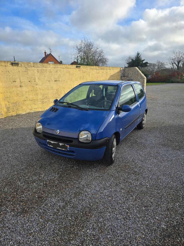 RENAULT Twingo LesAnciennes.com