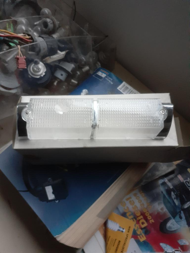 Feux AV SIMCA 1100 LesAnciennes.com