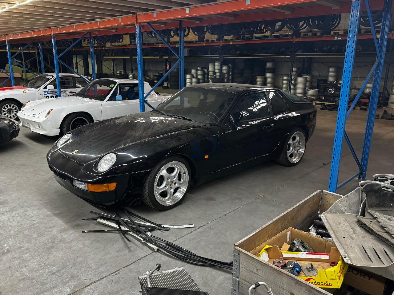 PORSCHE 968 CS - 1993 LesAnciennes.com