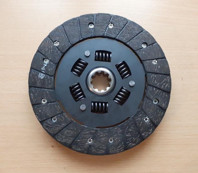 Disque d'embrayage PEUGEOT 403 LesAnciennes.com