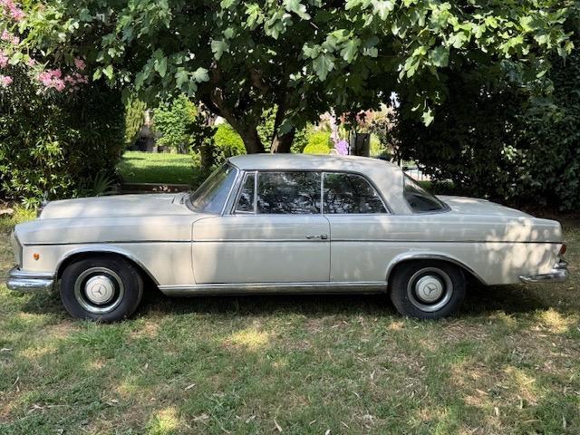 MERCEDES 300 SE Coupe - 1961 LesAnciennes.com