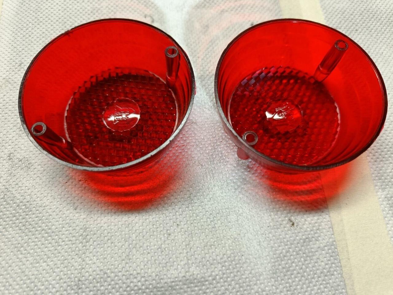 Feux arriere rouge FIAT 500 Topolino LesAnciennes.com