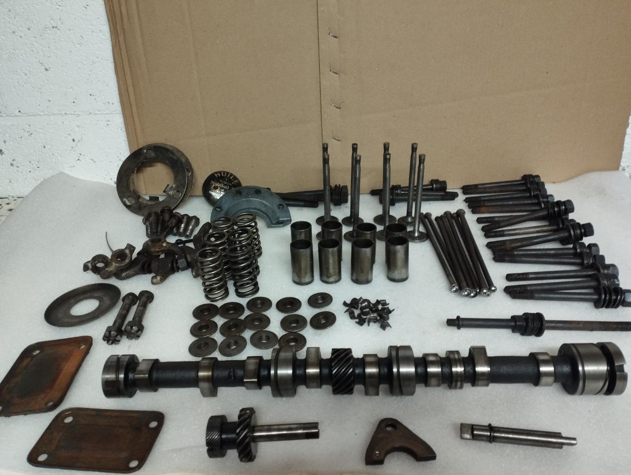 Lot de pièces PEUGEOT 202 LesAnciennes.com