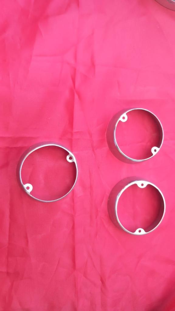 Pièces ALFA ROMEO Giulietta Anneaux de feux avan LesAnciennes.com