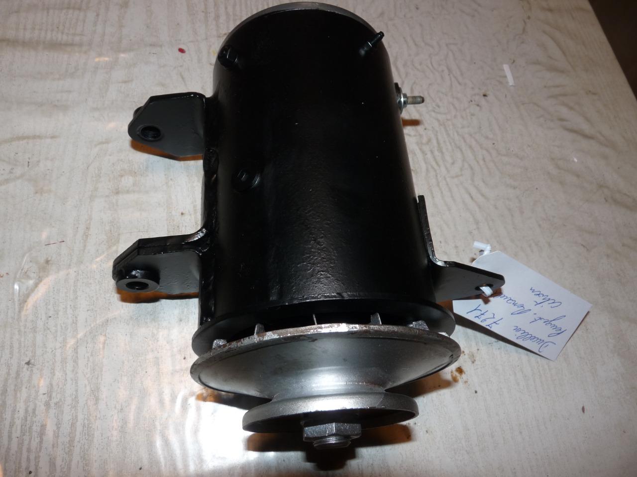 Dynamo Ducellier7271 Peugeot403 /J7 Diesel Indénor LesAnciennes.com