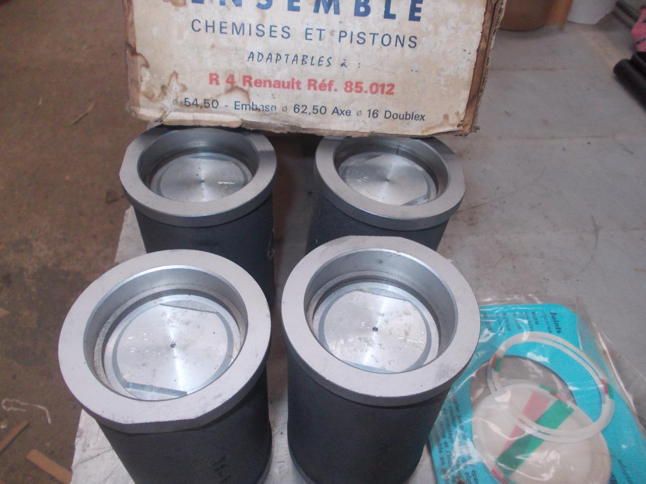 Pièces RENAULT 4L (R4L) 1er modèle Billancourt LesAnciennes.com