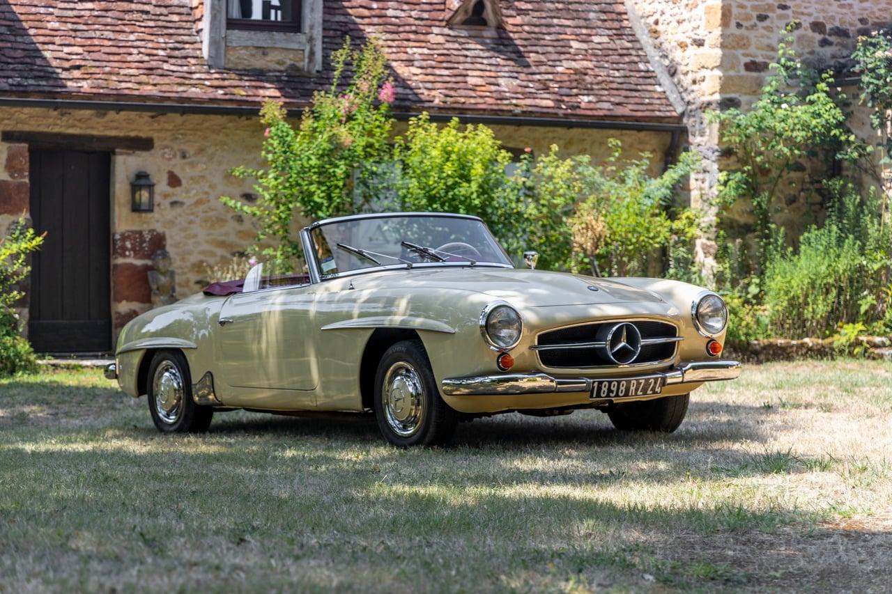 1959 Mercedes-Benz 190 SL Roadster W121 LesAnciennes.com