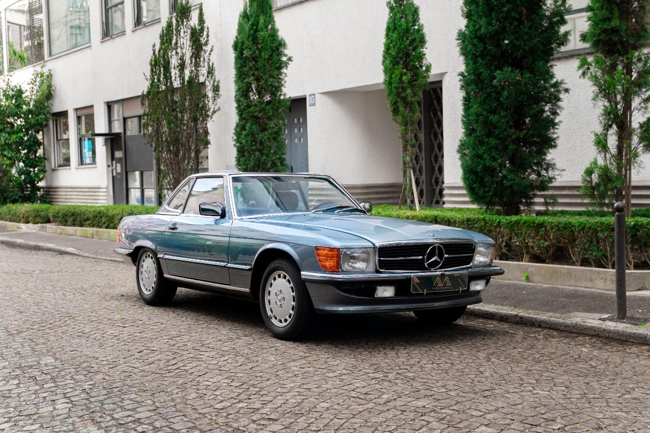 MERCEDES 300 SL w107 - 2eme main - 1988 LesAnciennes.com