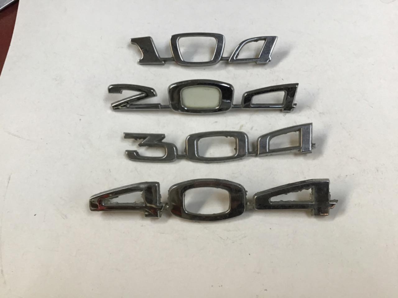 LOGOS PEUGEOT 404/304/204/104 LesAnciennes.com