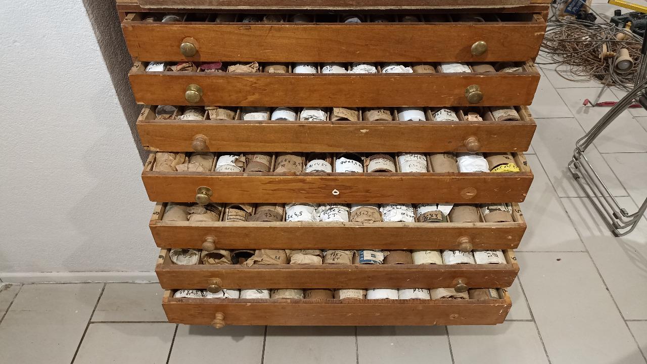 Segments fonte Auto neufs nombreuses dimensions LesAnciennes.com