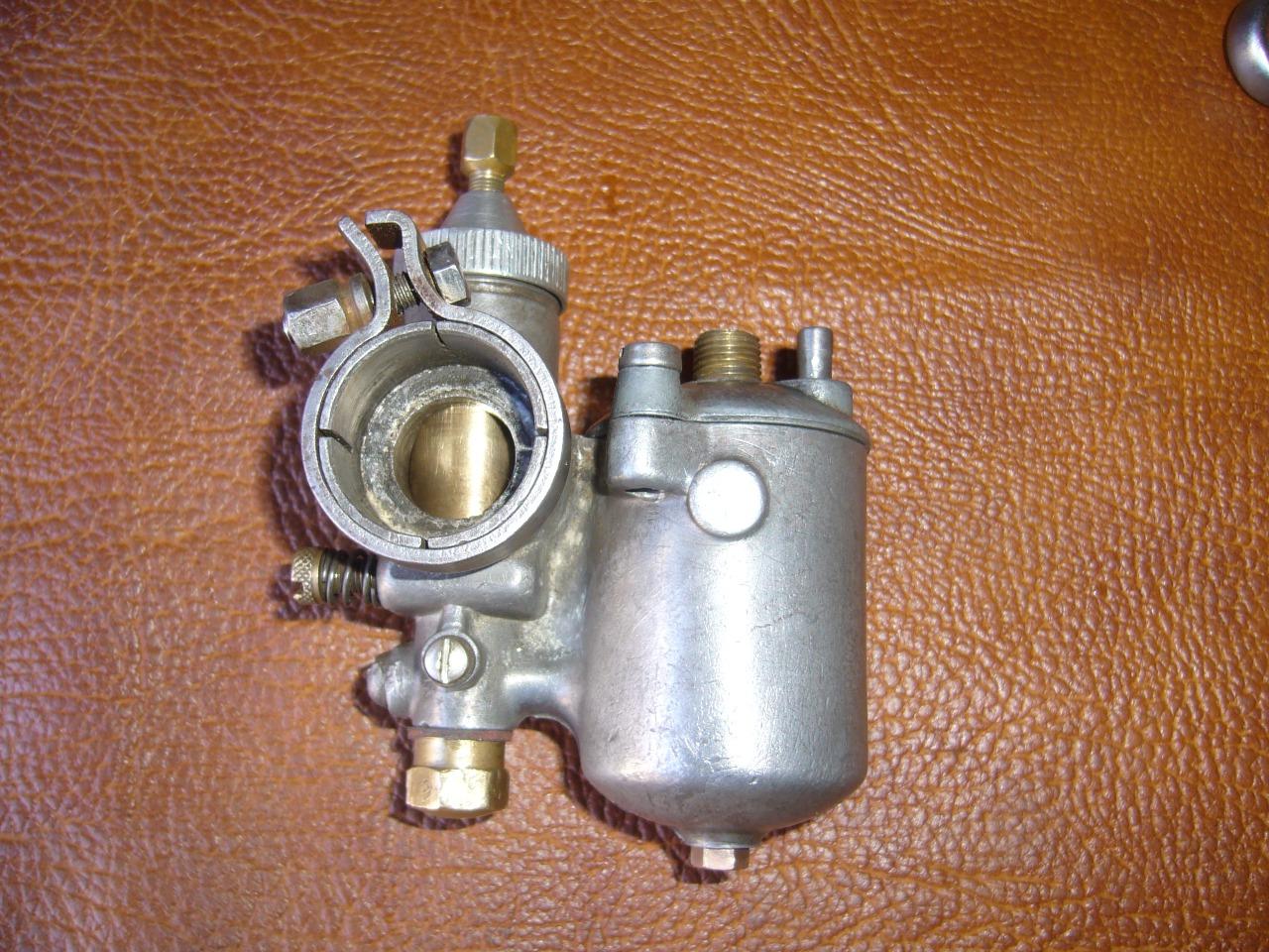Carburateur amac 913/065 MOTOBECANE D45 LesAnciennes.com