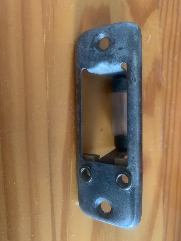 Platine éclair plaque SIMCA Aronde LesAnciennes.com