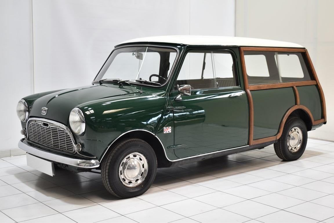 AUSTIN Mini Countryman - 1967 LesAnciennes.com