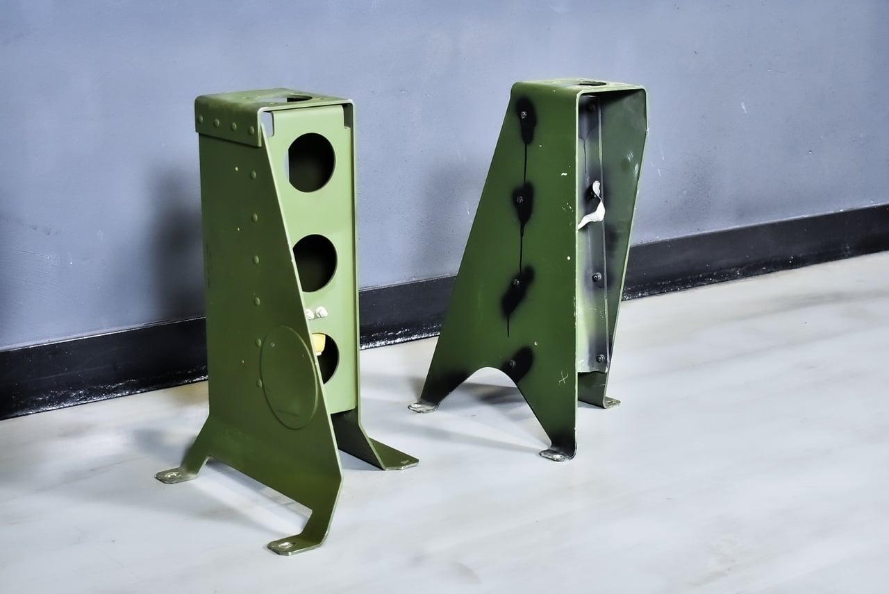 HUMVEE Antenna Original US Military Antenna Mount LesAnciennes.com