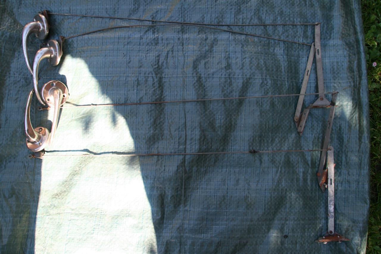 Poignées RENAULT 4CV LesAnciennes.com