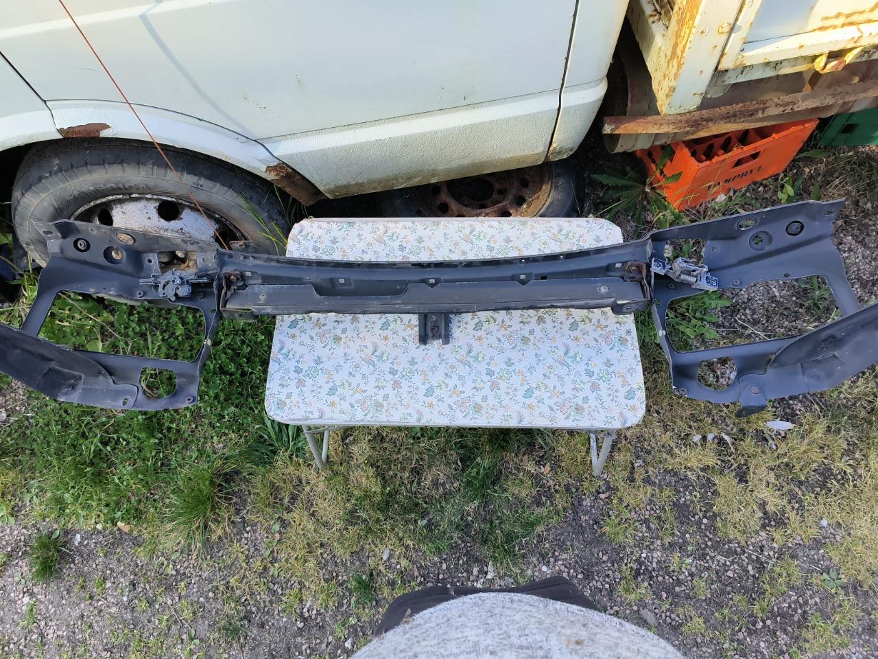 Pièces VOLKSWAGEN Golf façade avant LesAnciennes.com