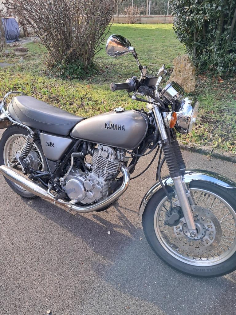 YAMAHA SR 400 FI LesAnciennes.com