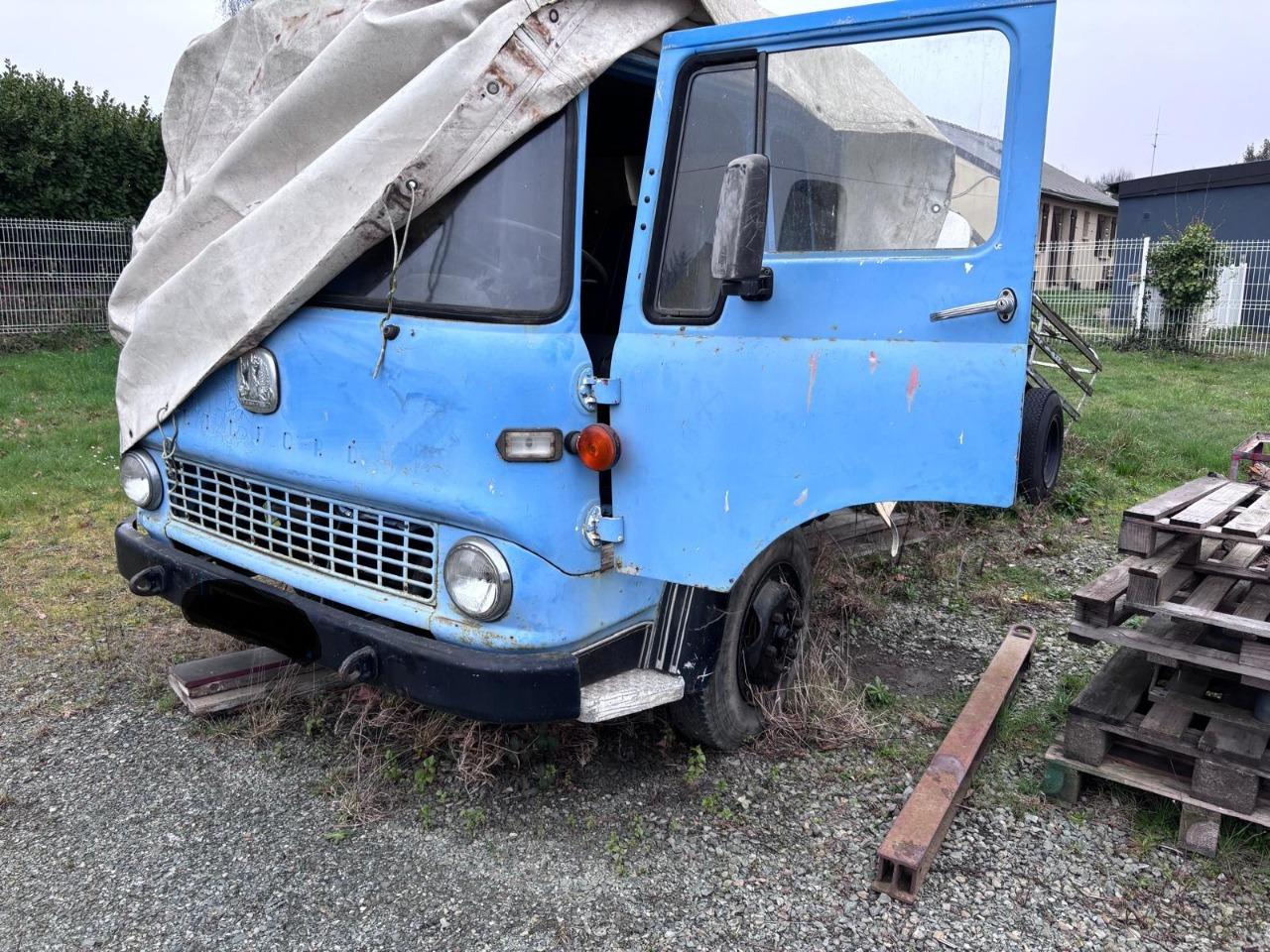 BEDFORD TK EJM860 - 1970 LesAnciennes.com
