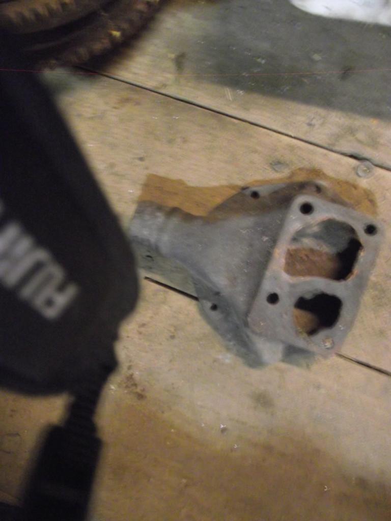 Collecteur CITROEN Traction 11 BL LesAnciennes.com