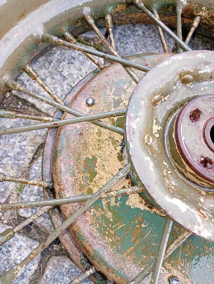 ROUE ZUNDAPP KS750 LesAnciennes.com