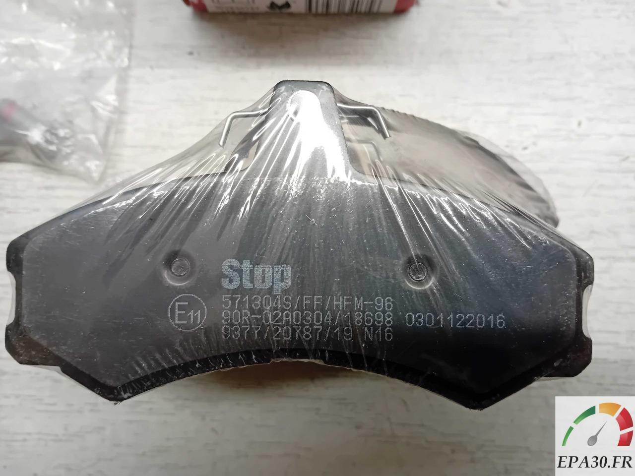 571304S PLAQUETTES FREIN AV MATRA MURENA BAGHEERA LesAnciennes.com