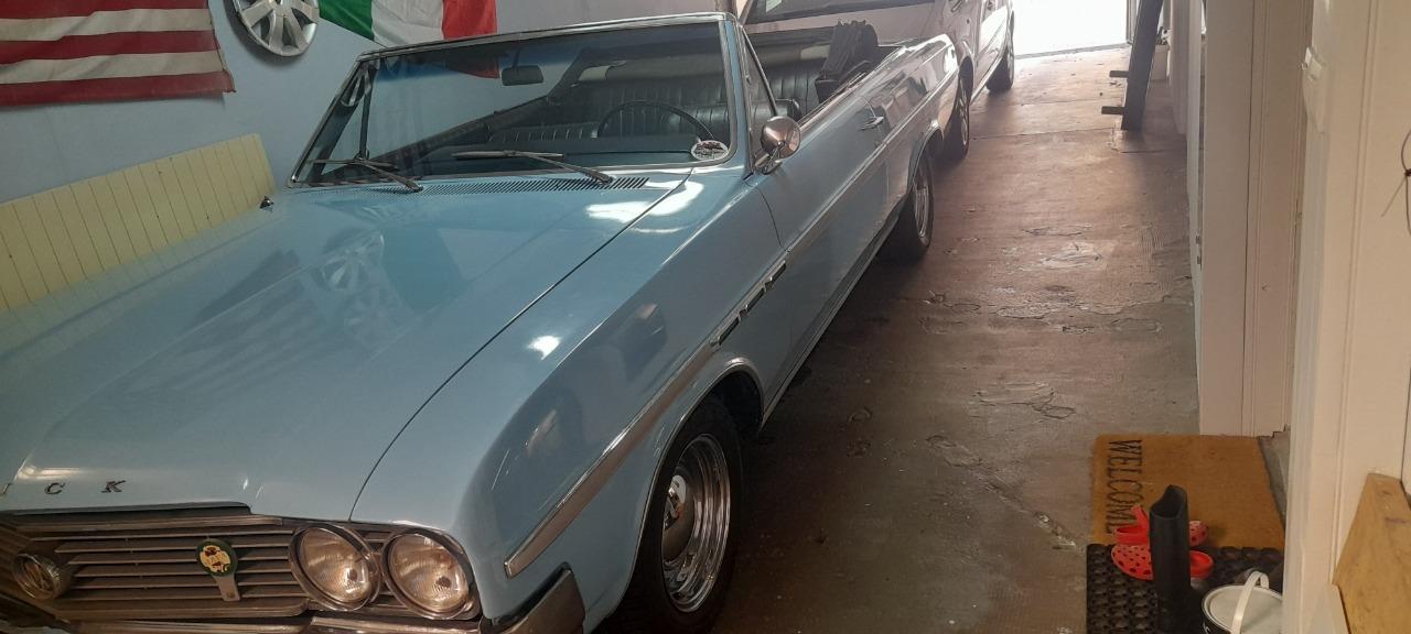 BUICK Skylark Cabriolet - 1964 LesAnciennes.com