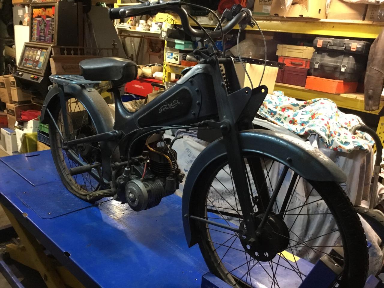 GENIAL LUCIFER modèle 705 - 1954 LesAnciennes.com