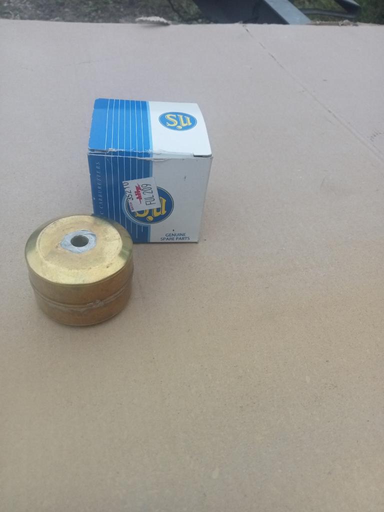 Flotteur AUSTIN HEALEY 3000 LesAnciennes.com