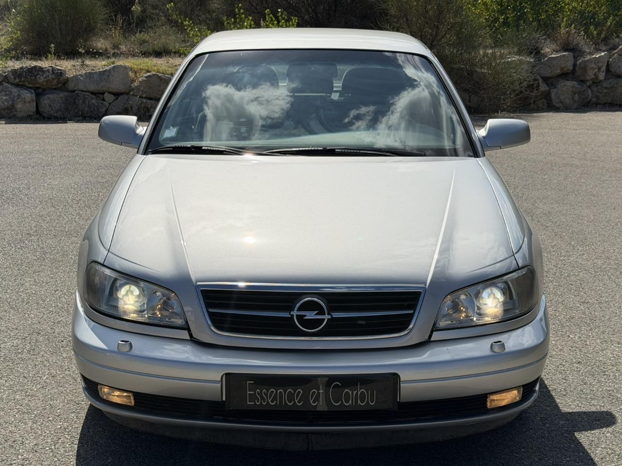 2000 Opel Omega, foto 2