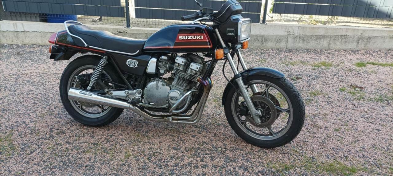 SUZUKI GSX 750 - 1981 LesAnciennes.com
