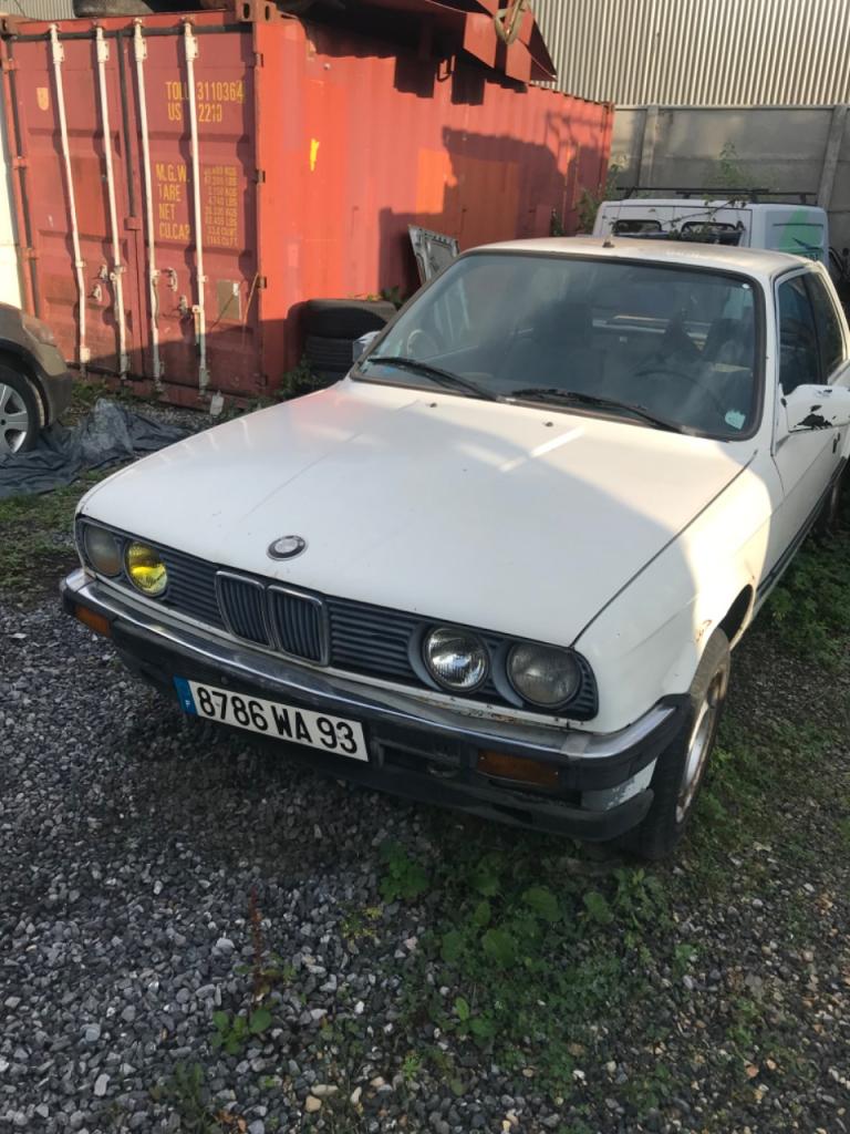 BMW 323 323 I - 1985 LesAnciennes.com