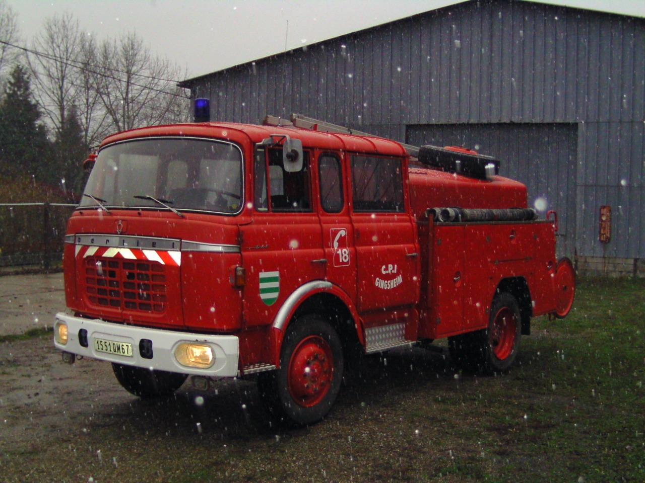 BERLIET GAK 17 GAK 20 H Pompier - 1971 LesAnciennes.com