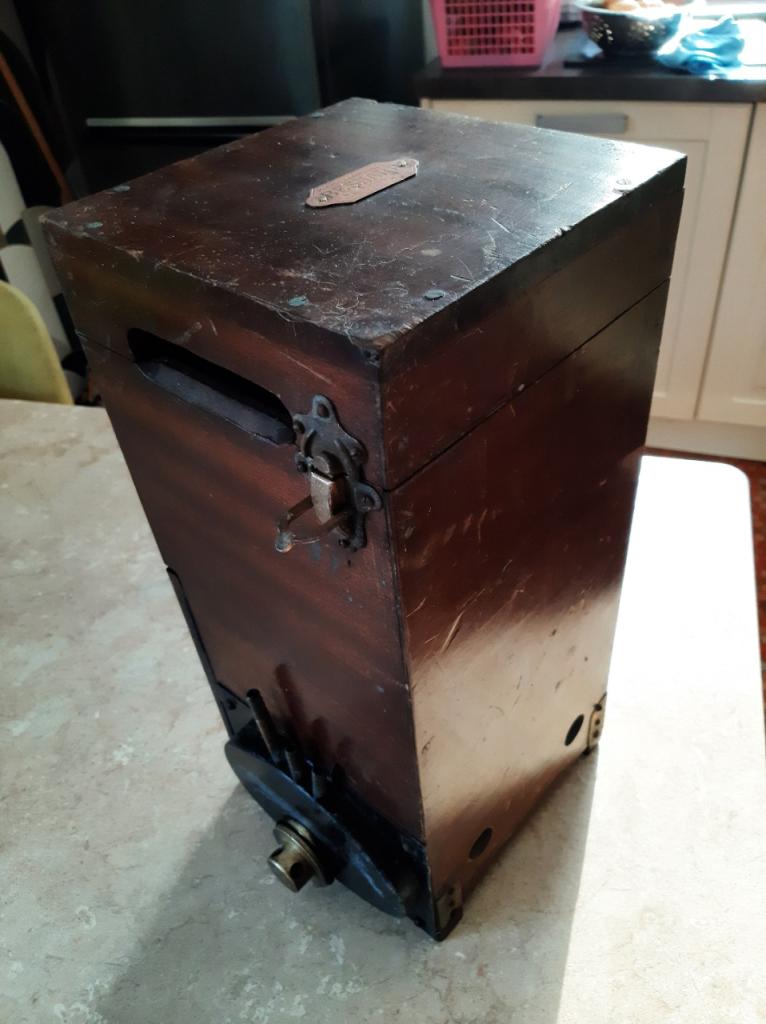 Generateur acetylene besnard LesAnciennes.com