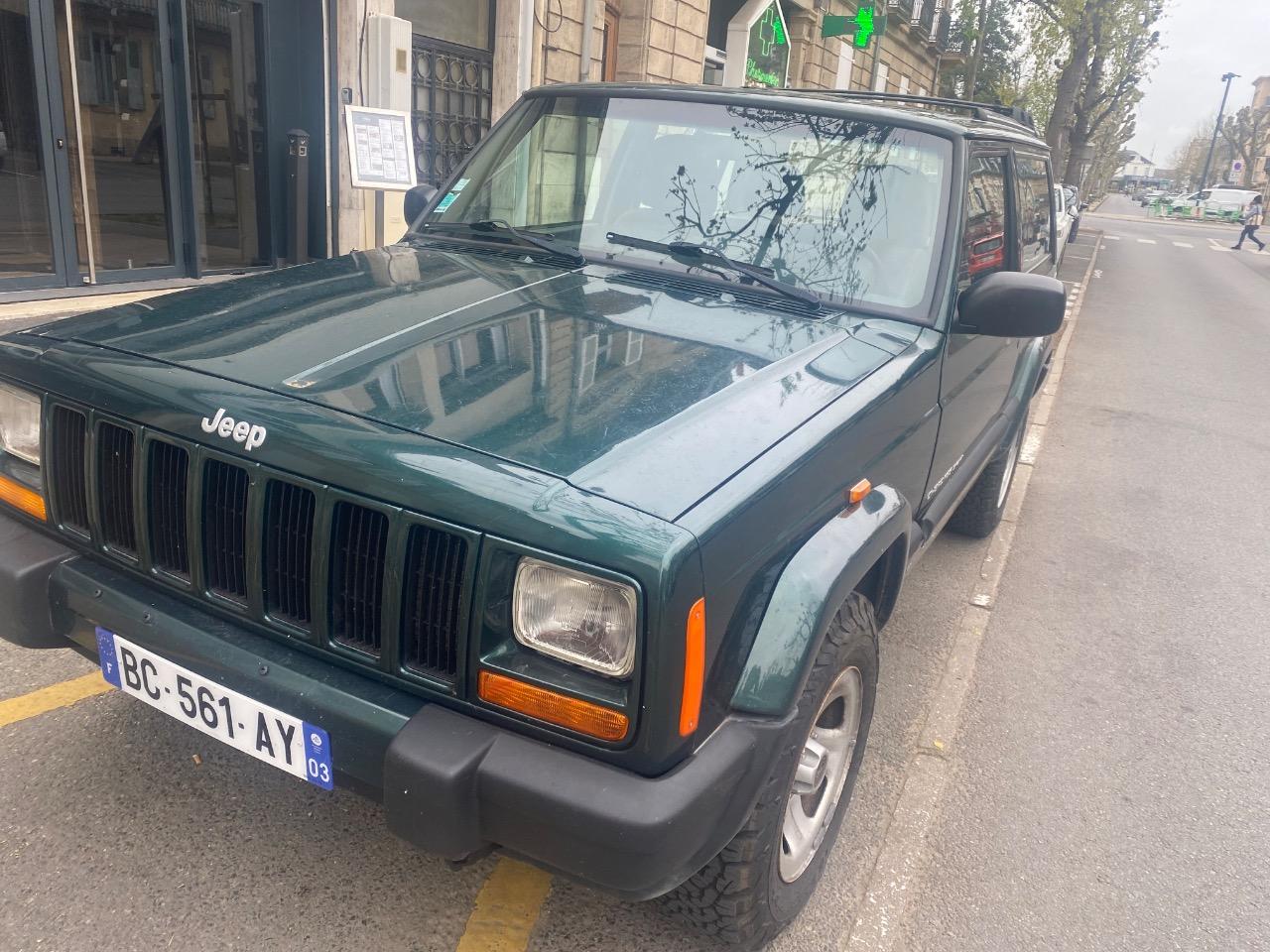 JEEP Cherokee Essence 2.5 - 1991 LesAnciennes.com