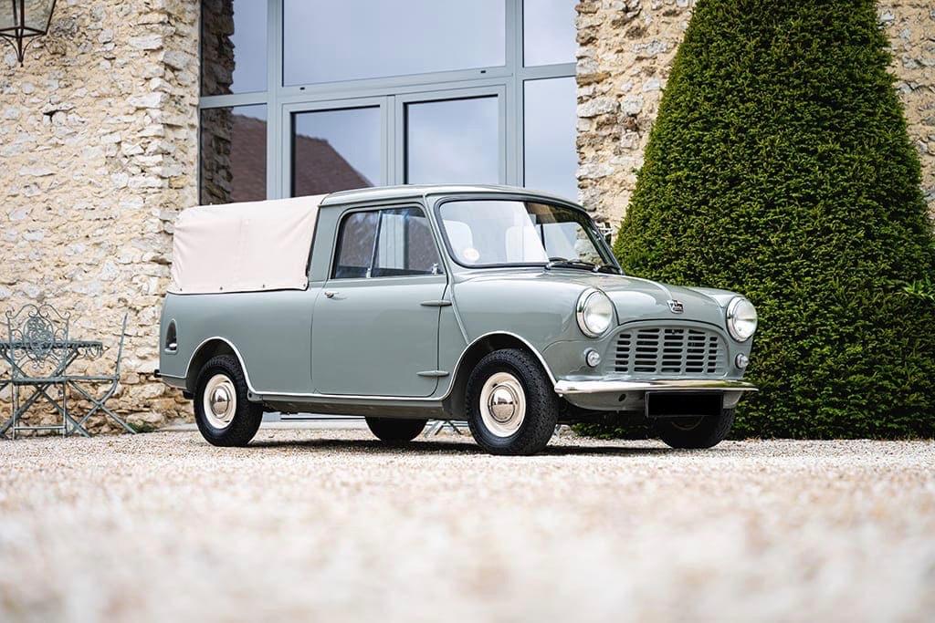 AUSTIN Mini Pick Up - 1964 LesAnciennes.com
