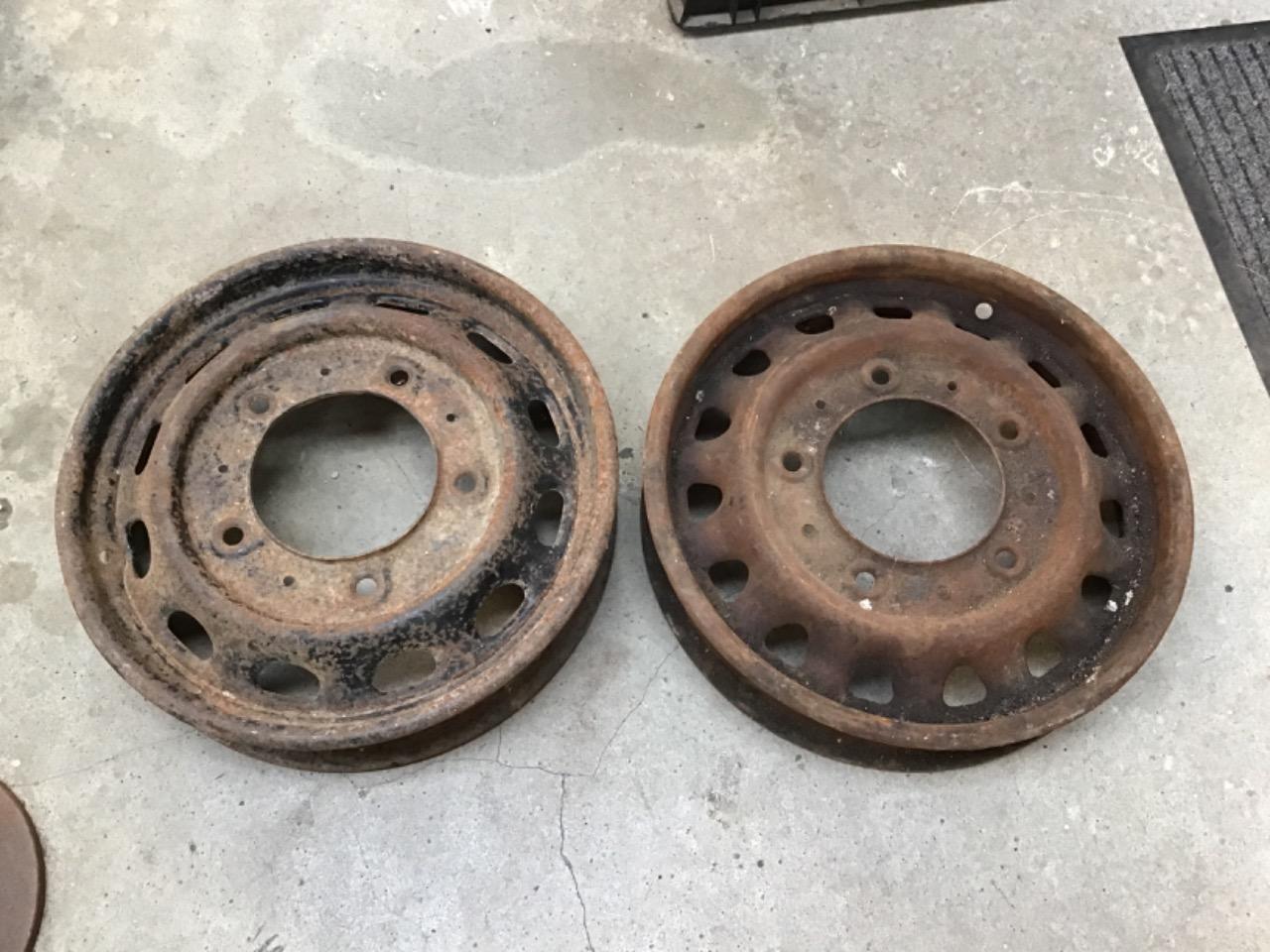 JANTES CITROEN TRACTION AVANT GUERRE LesAnciennes.com