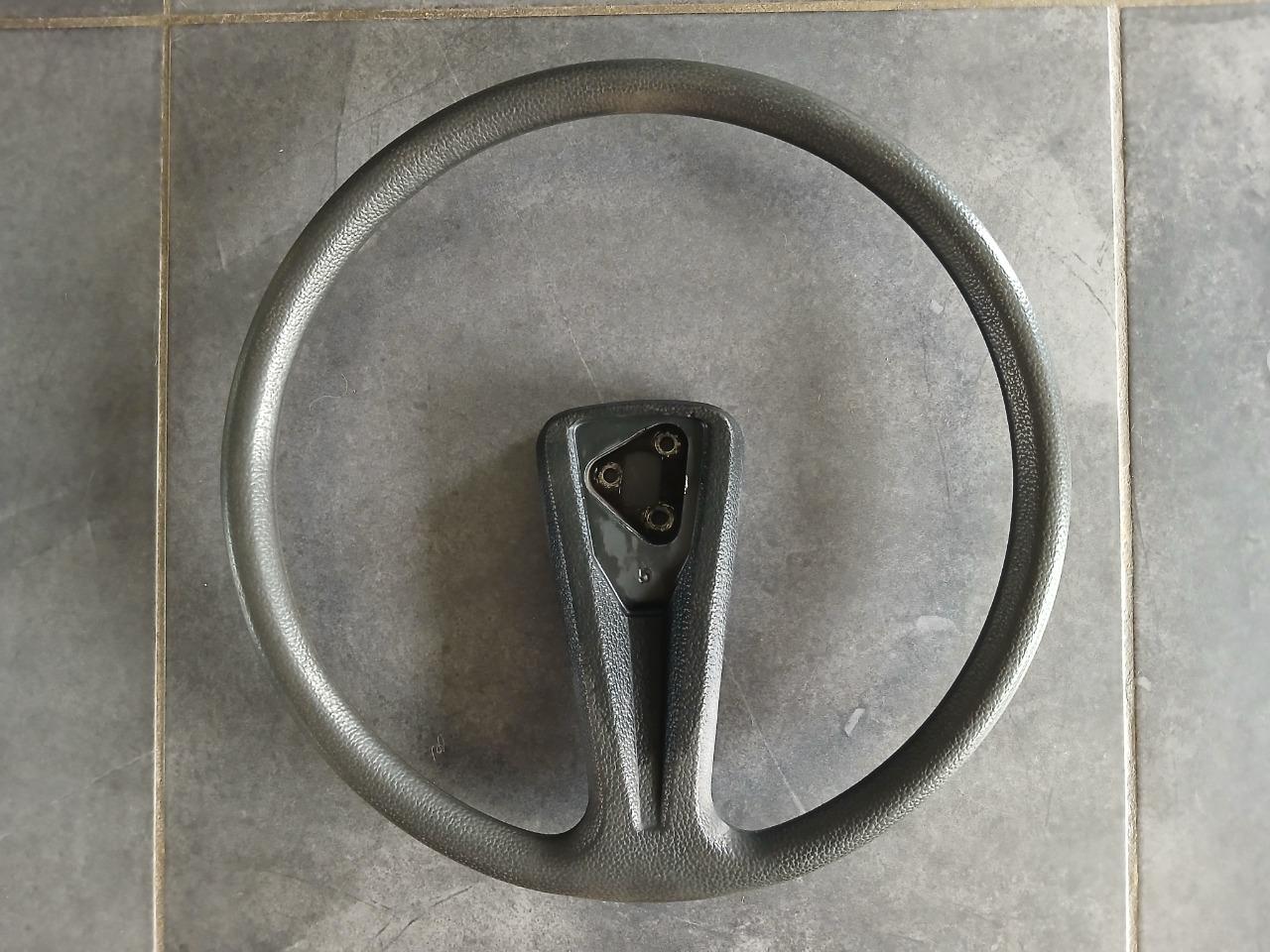 Volant mousse CITROEN 2CV LesAnciennes.com