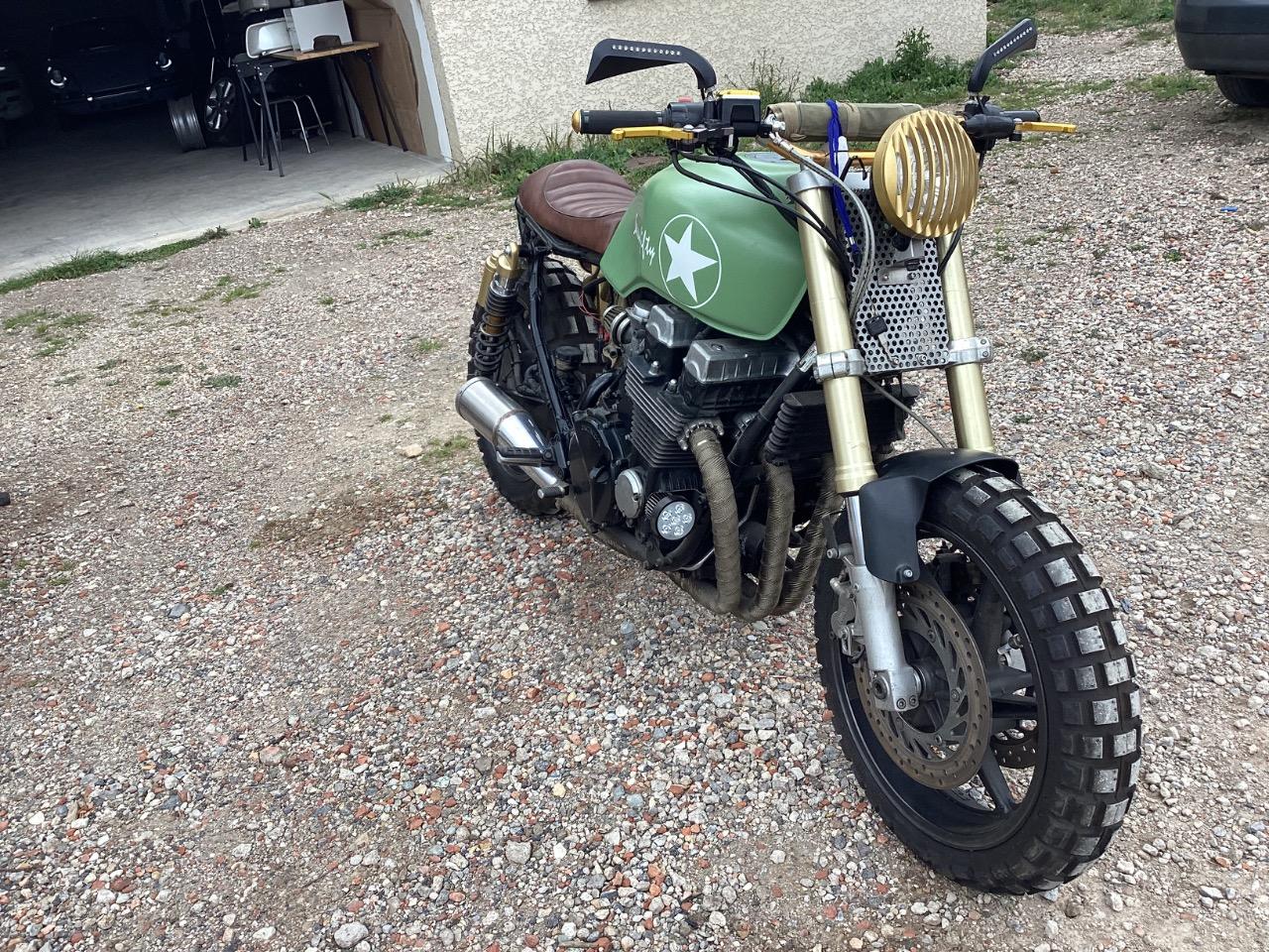 HONDA CB 750 Scrambler - 1999 LesAnciennes.com