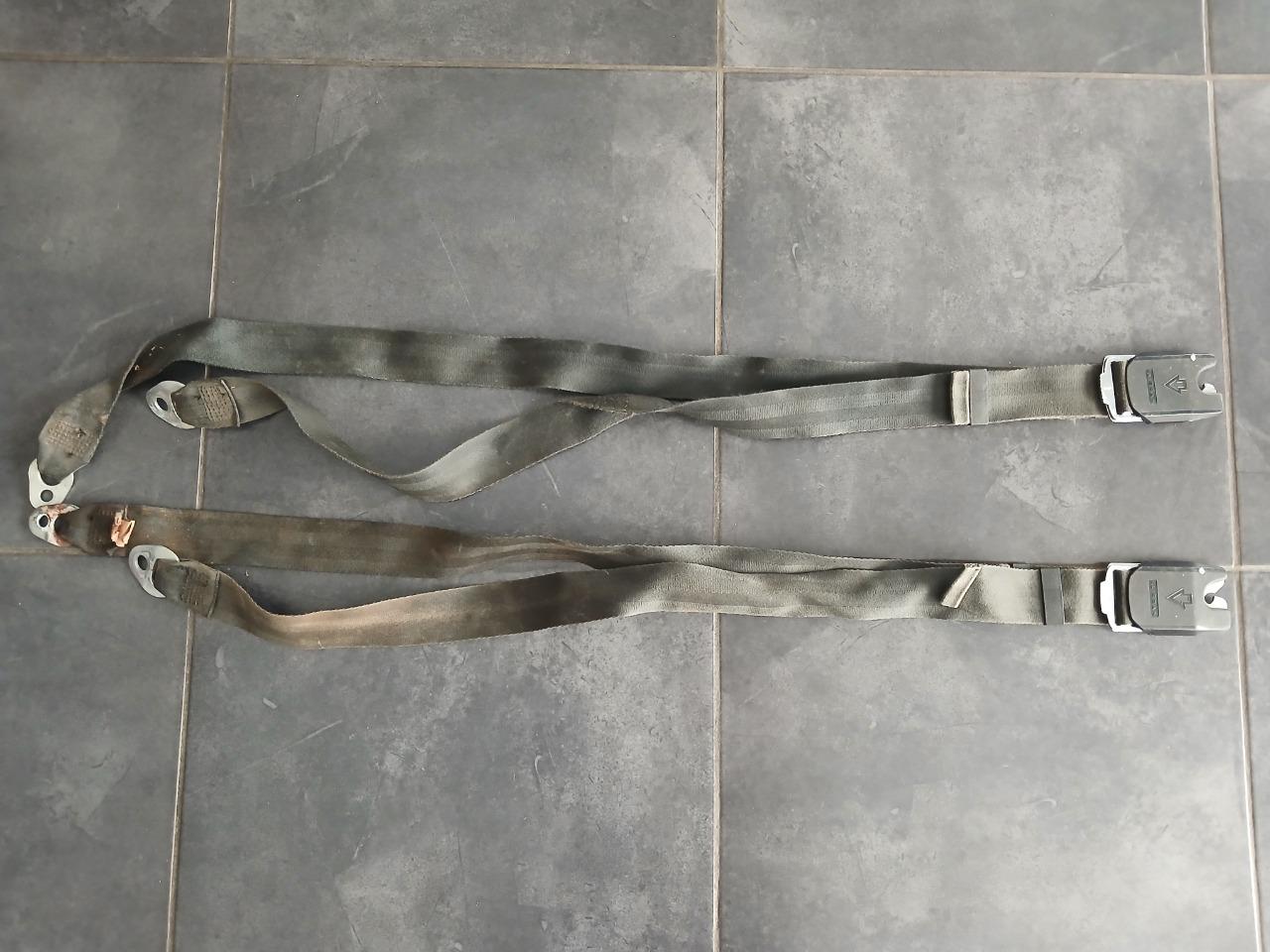 Ceintures de sécurité avant SIMCA 1100 série 1 LesAnciennes.com